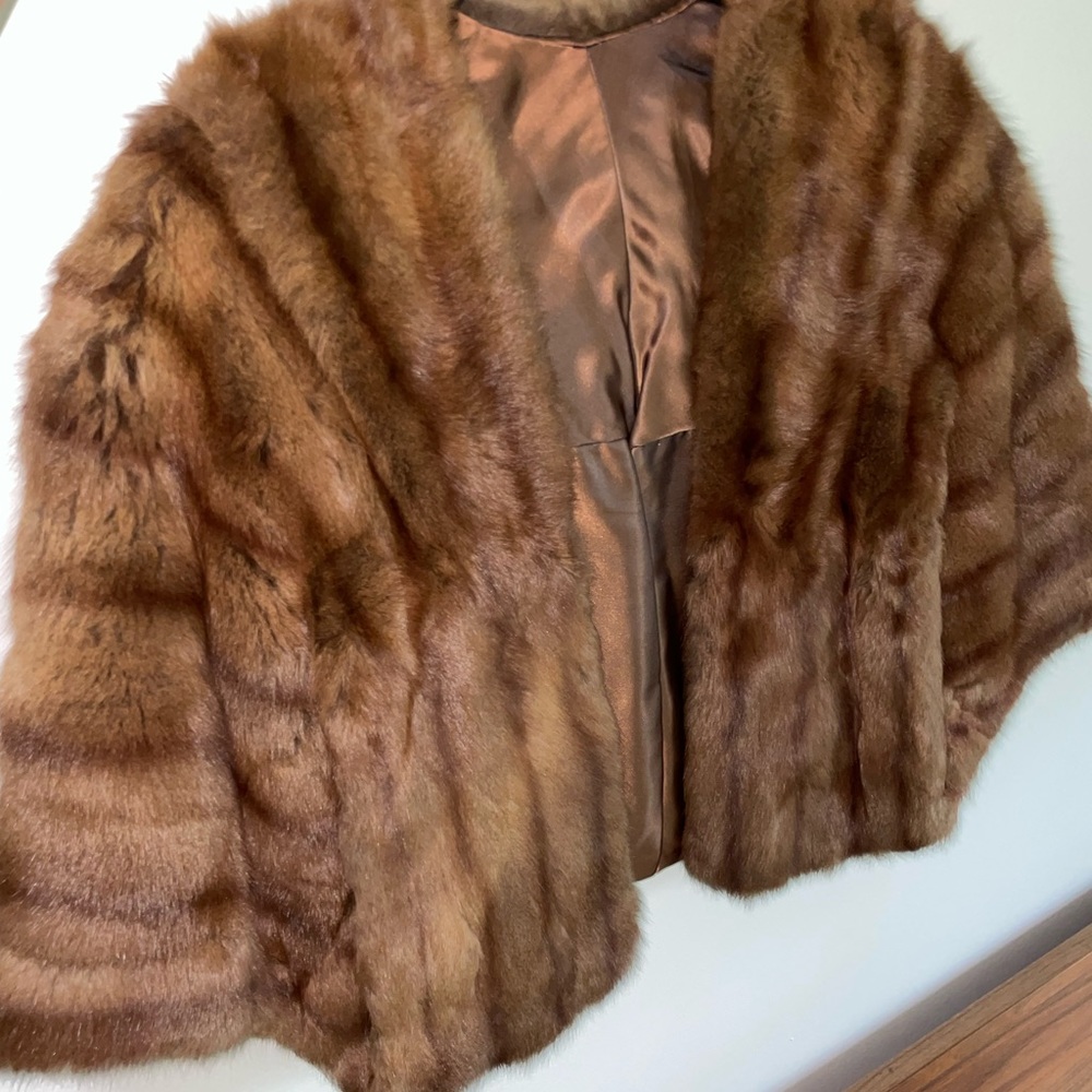 Vintage Fur (squirrel) Shawl -Size M/L